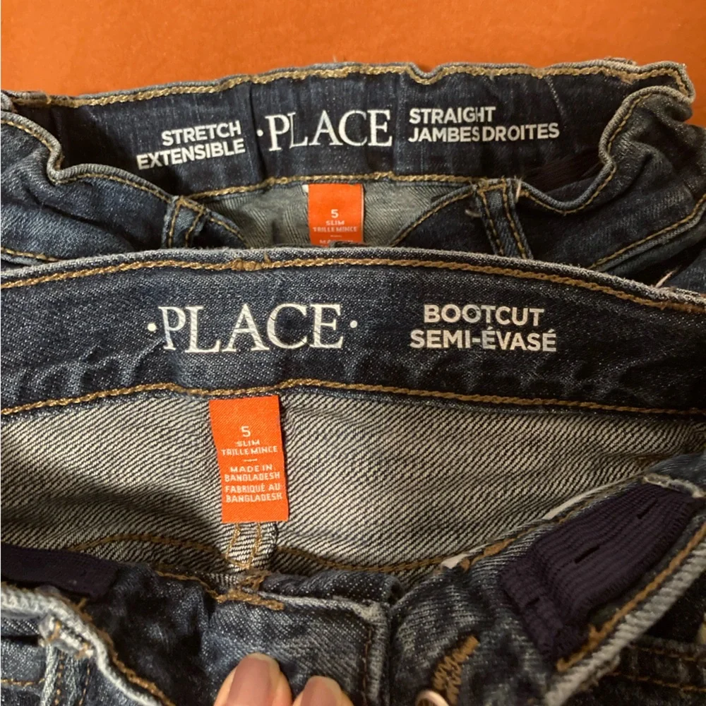 The Children's Place boys 5 slim bootcut and straight dark wash jeans bundle